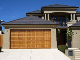Garage door safety: tips on keeping you and your family safe